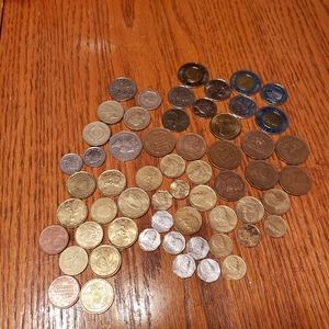 Random World Coins Chilean Pesos, Euros, Canadian Coins, English Pounds